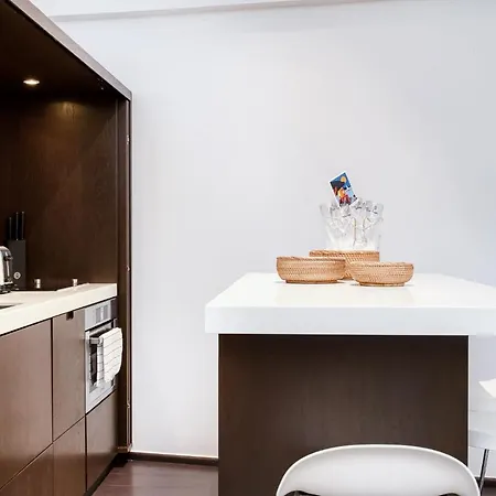 Place Des Lices Avec Parking 아파트