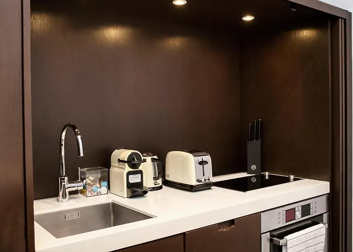 Place Des Lices Avec Parking Appartement Saint-Tropez